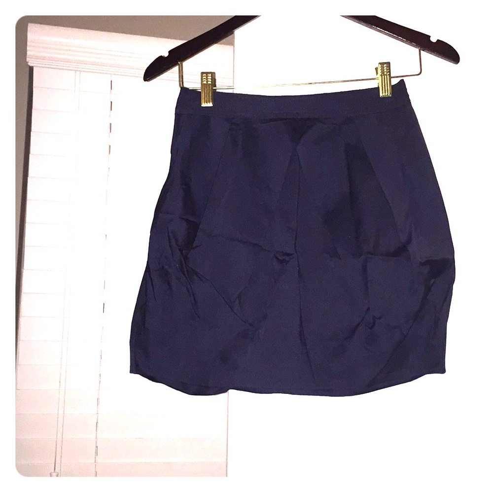 Navy mini skirt